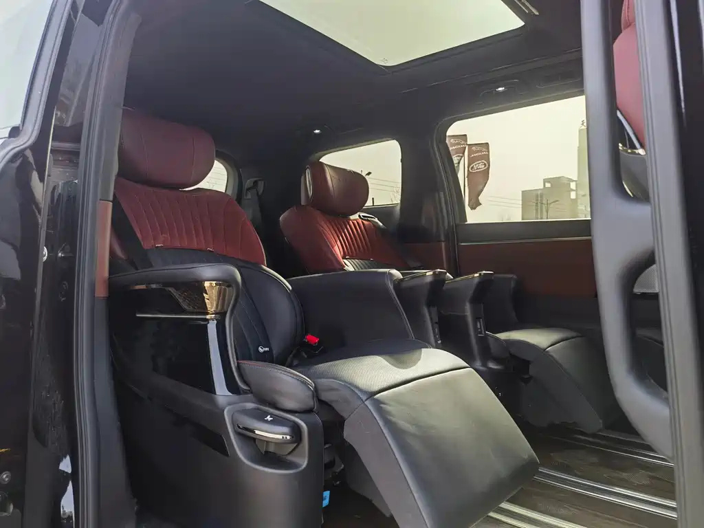 TRUMPCHI M8 2023