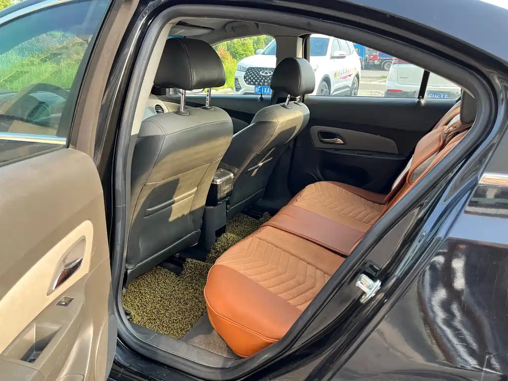 CHEVROLET CRUZE 2013