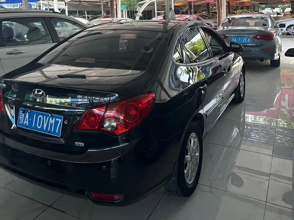 HYUNDAI CELESTA 2009