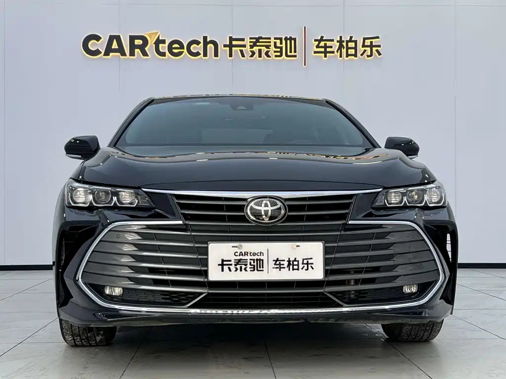 TOYOTA AVALON 2022