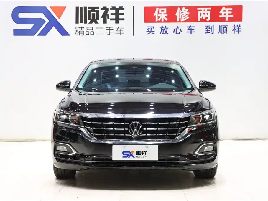 VOLKSWAGEN PASSAT 2020