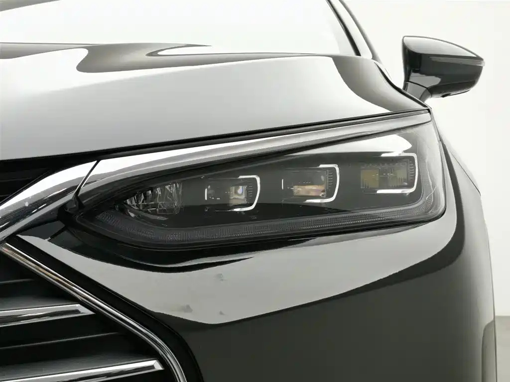 BYD TANG 2018