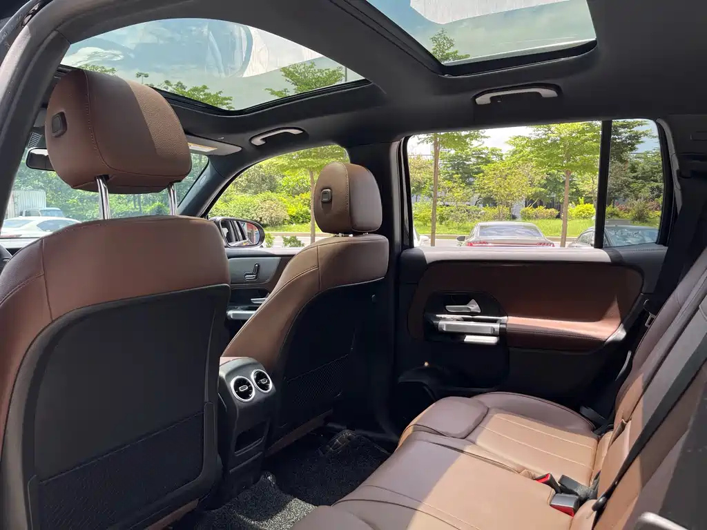 MERCEDES BENZ GLB 2022