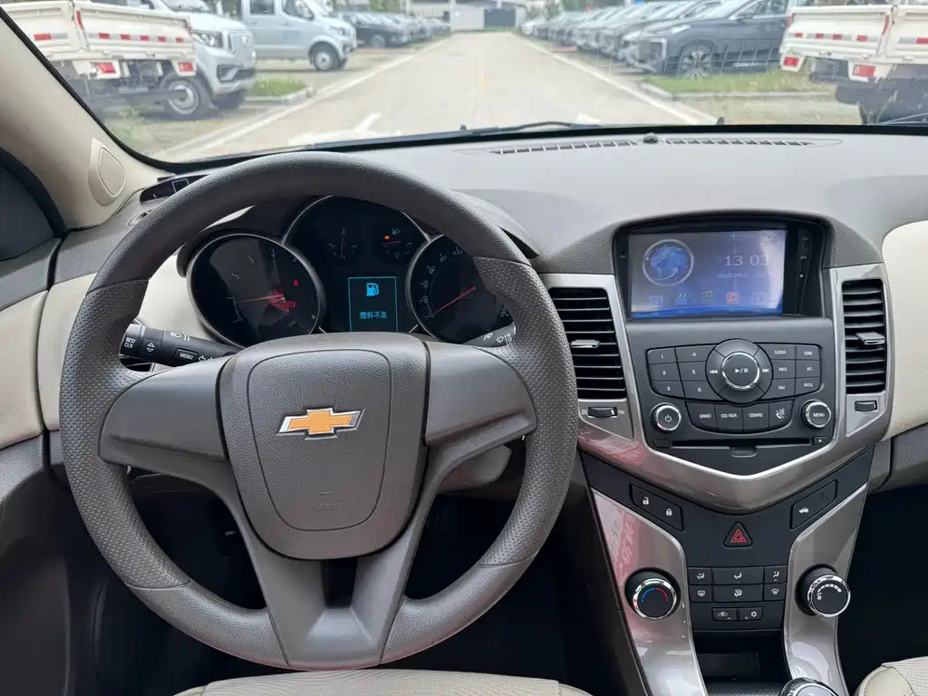 CHEVROLET CRUZE 2016