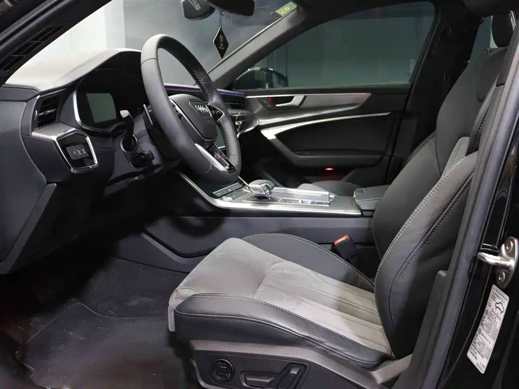 AUDI A6L 2020