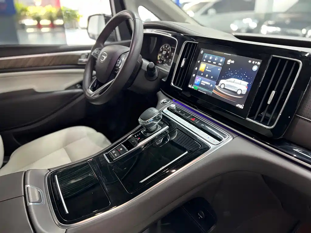 TRUMPCHI M8 2021