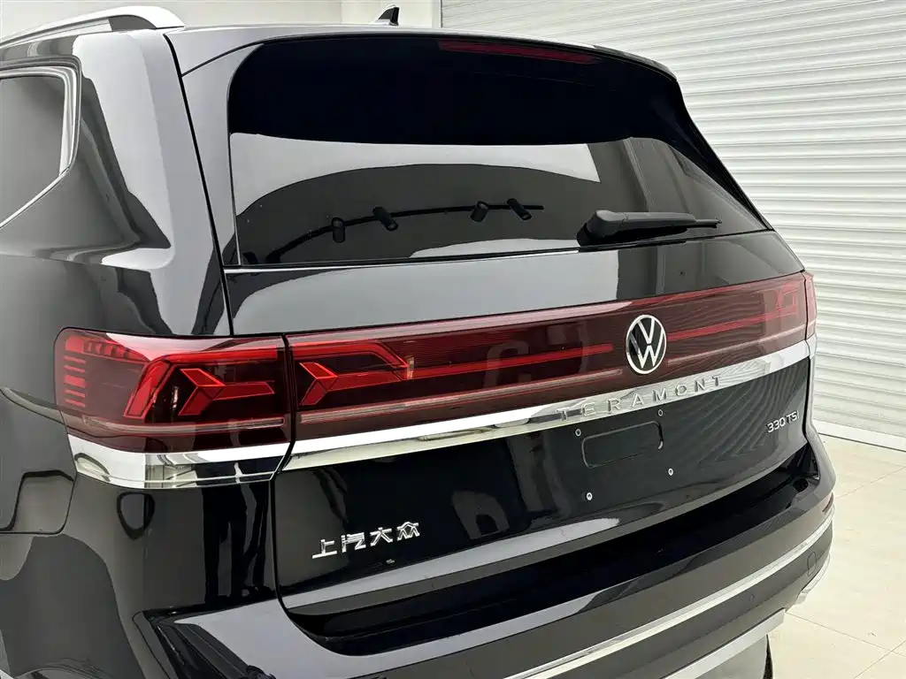 VOLKSWAGEN TOURAN 2022