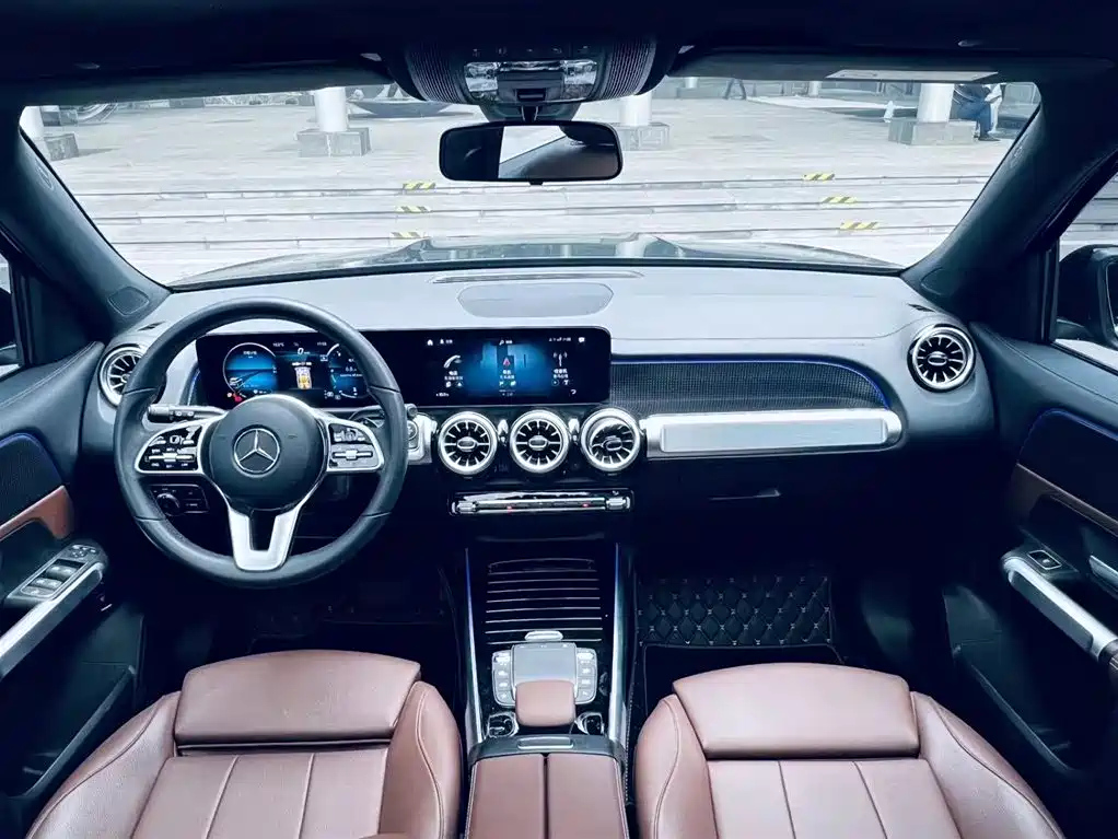 MERCEDES BENZ GLB 2022