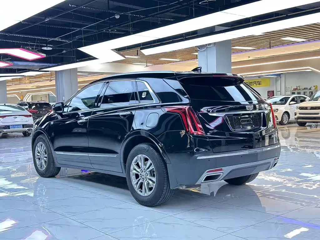 CADILLAC XT5 2020