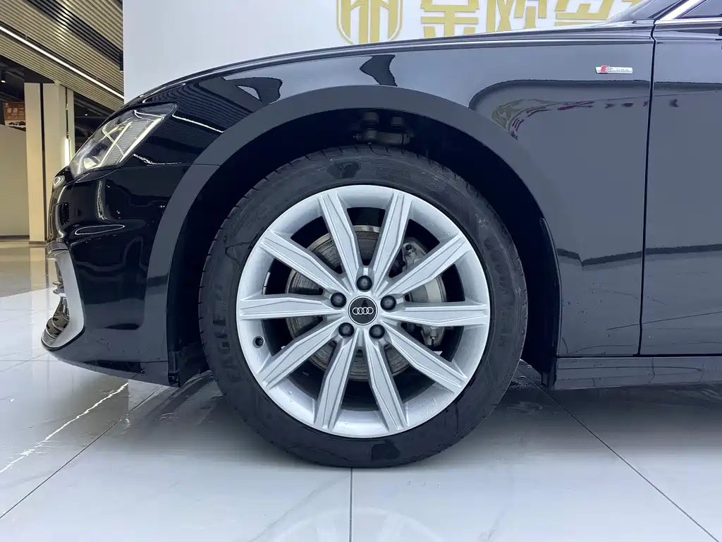 AUDI A6L 2023
