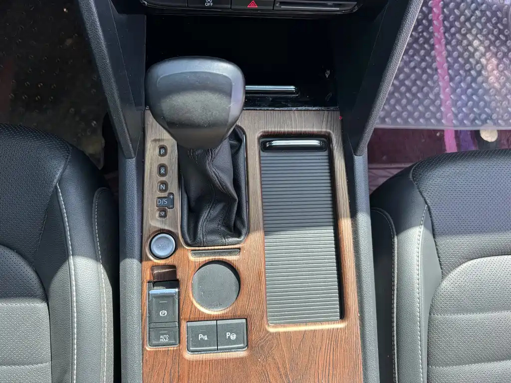 VOLKSWAGEN TOURAN 2020