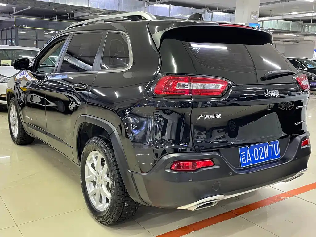 JEEP CHEROKEE 2018