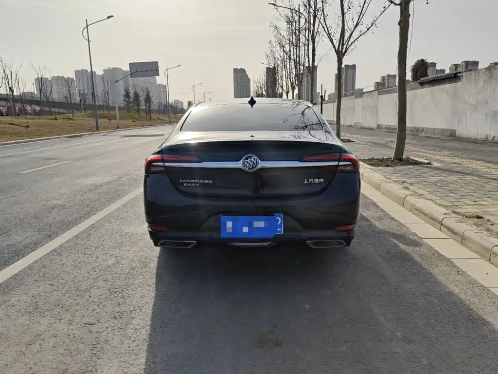 BUICK LACROSSE 2020