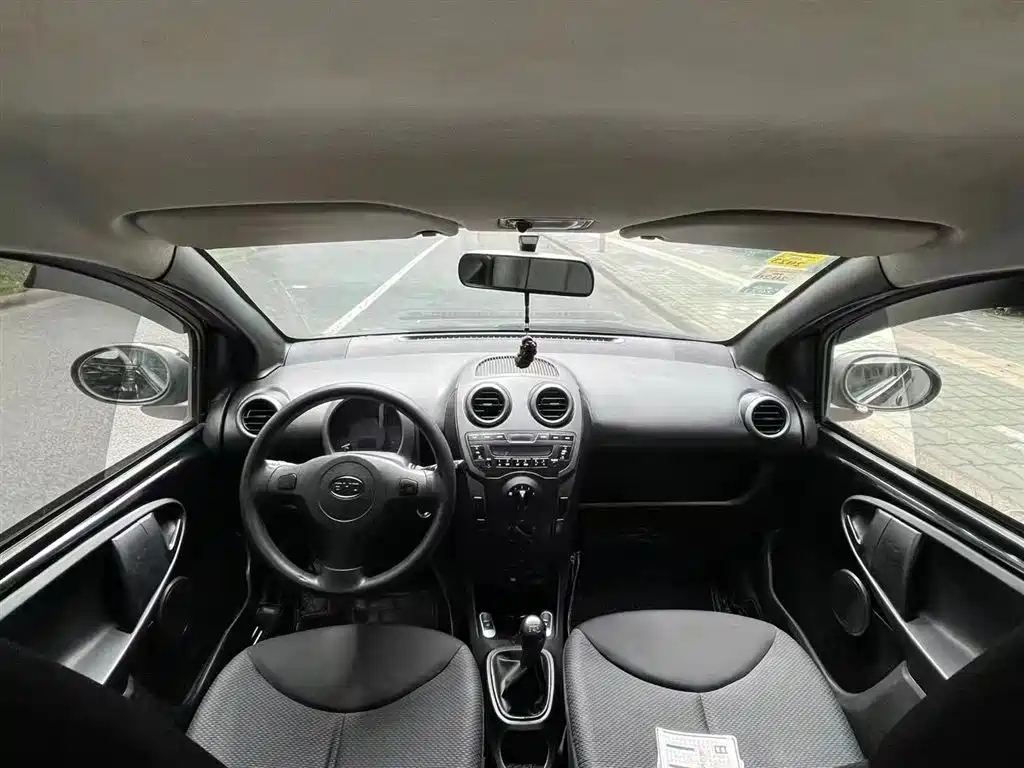 BYD F0 2013