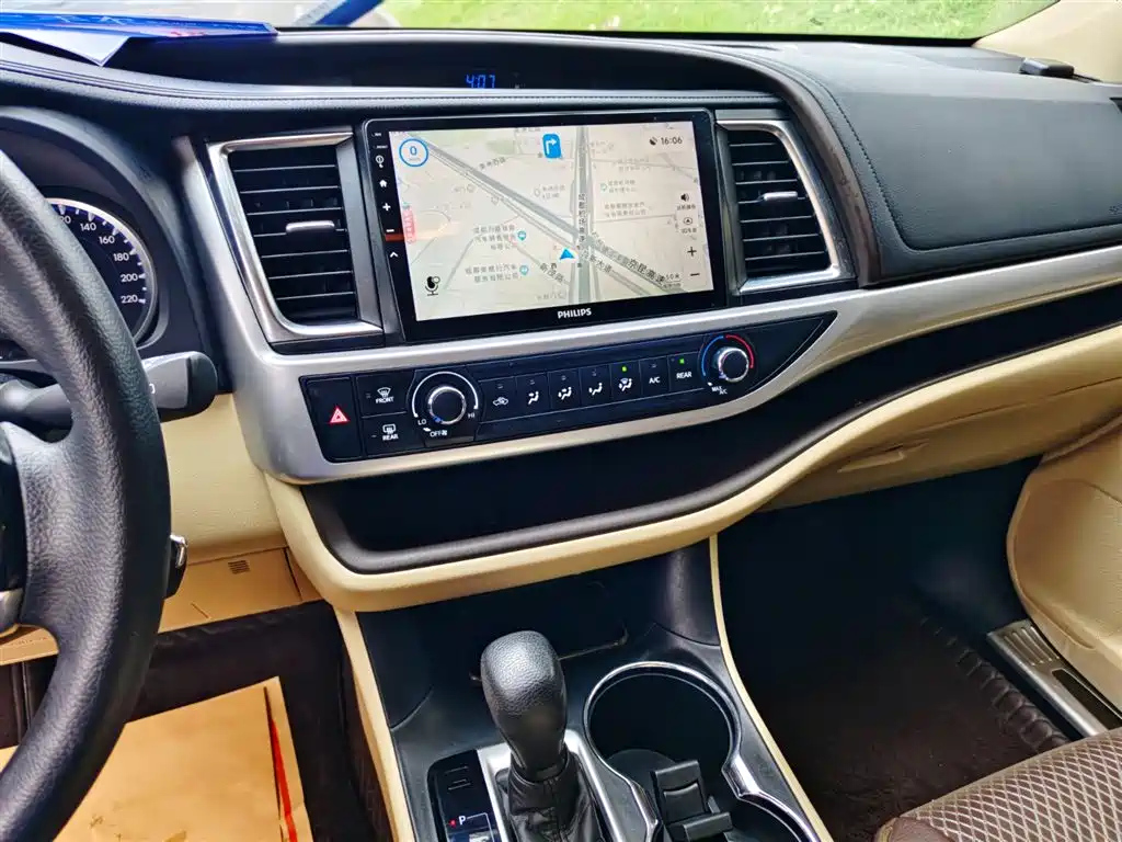 TOYOTA HIGHLANDER 2021