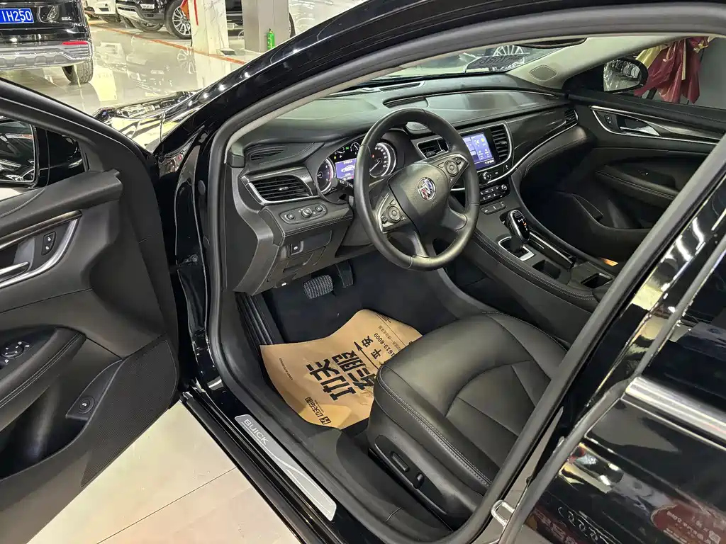 BUICK LACROSSE 2021