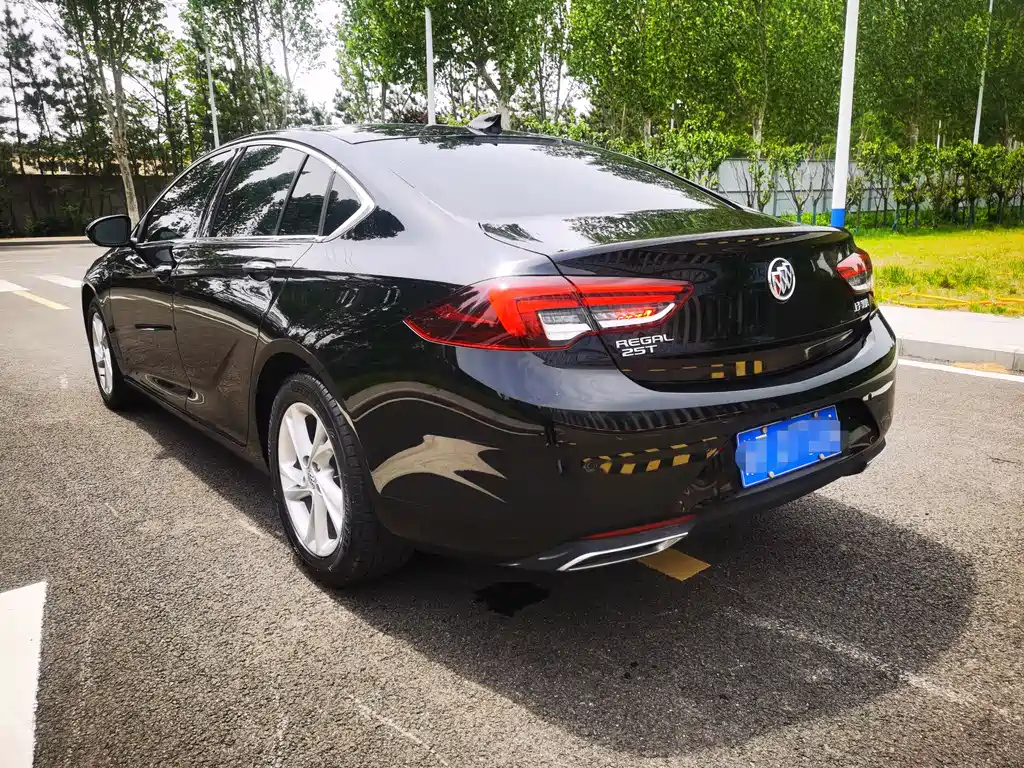 BUICK REGAL 2023