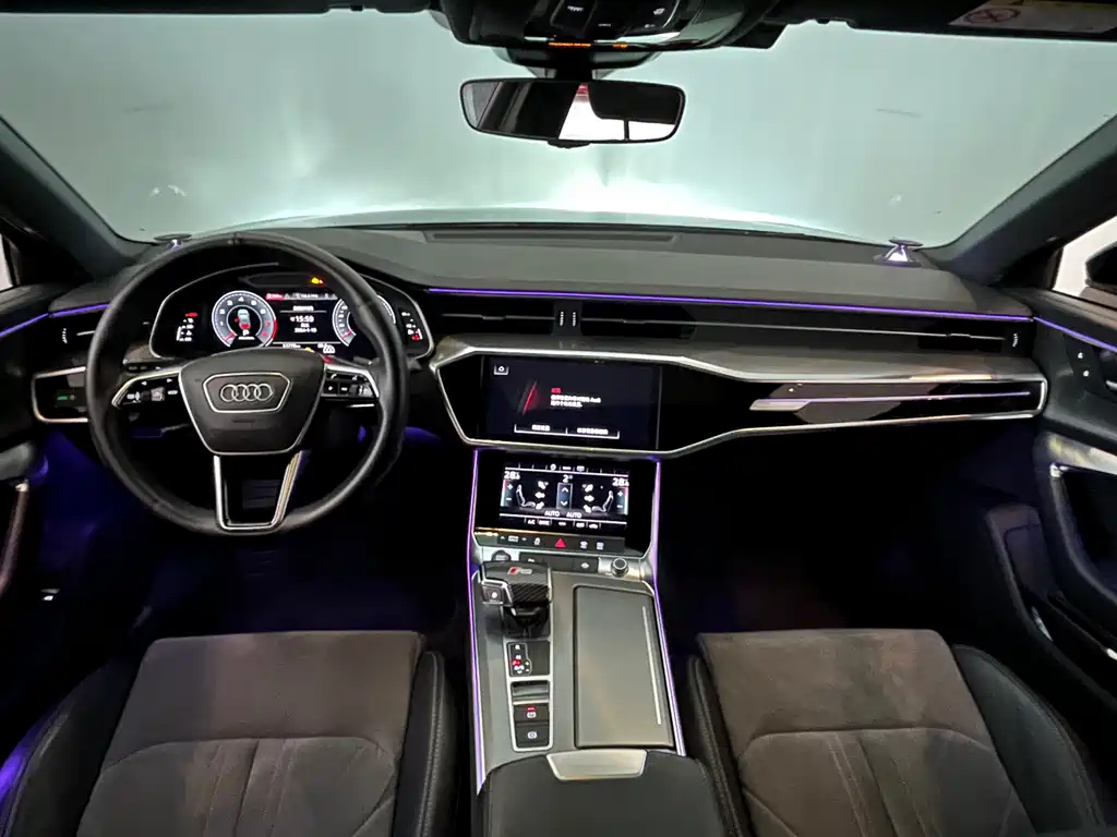 AUDI A6L 2021
