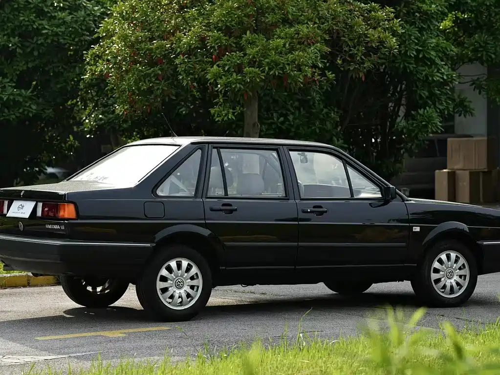 VOLKSWAGEN SANTANA CLASSIC 2010