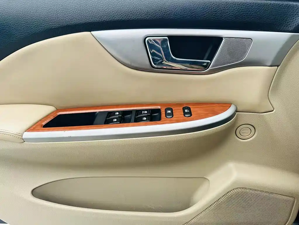BUICK EXCELLE 2010