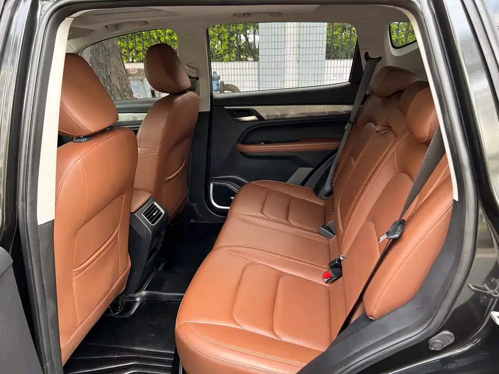 GEELY AUTO VISION X6 2021