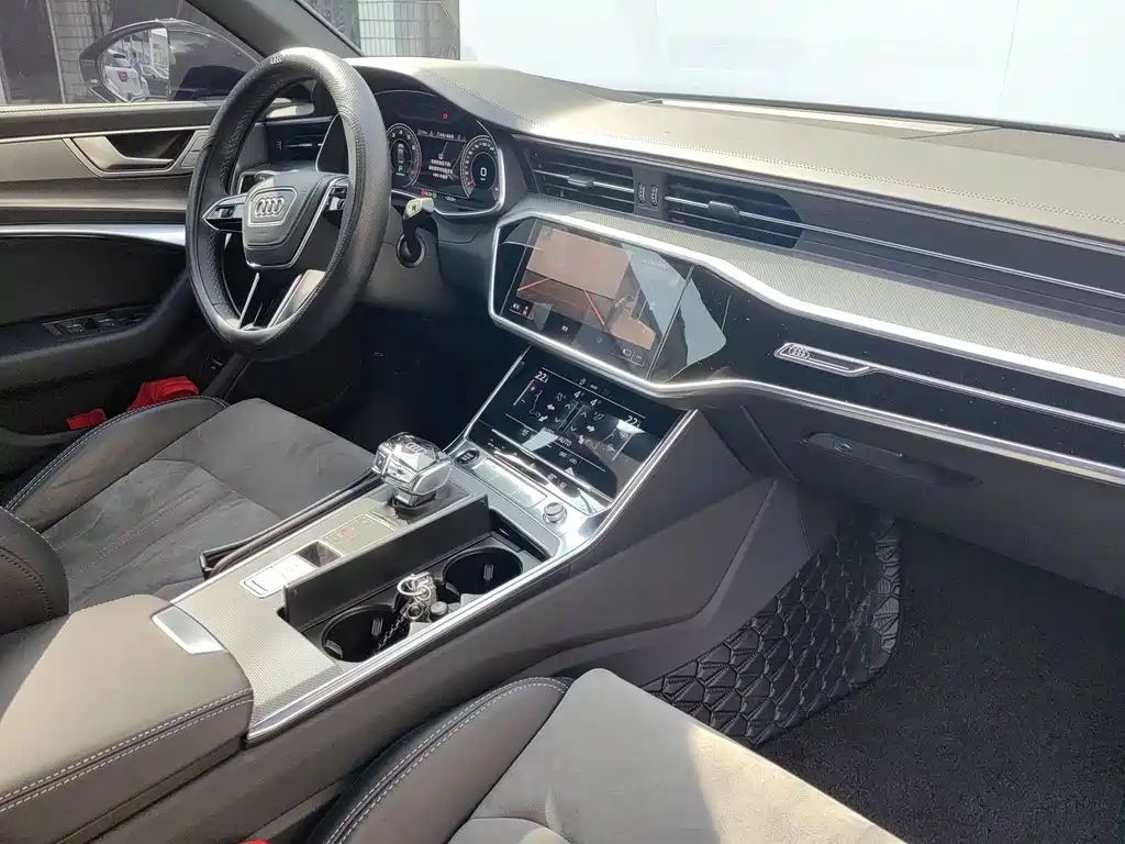 AUDI A6L 2022