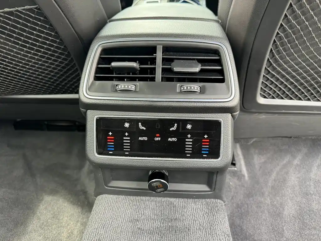 AUDI A6L 2021