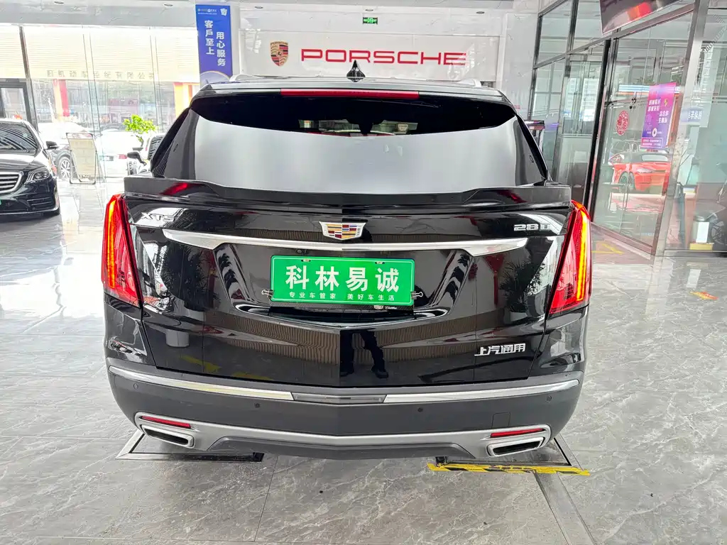 CADILLAC XT5 2020