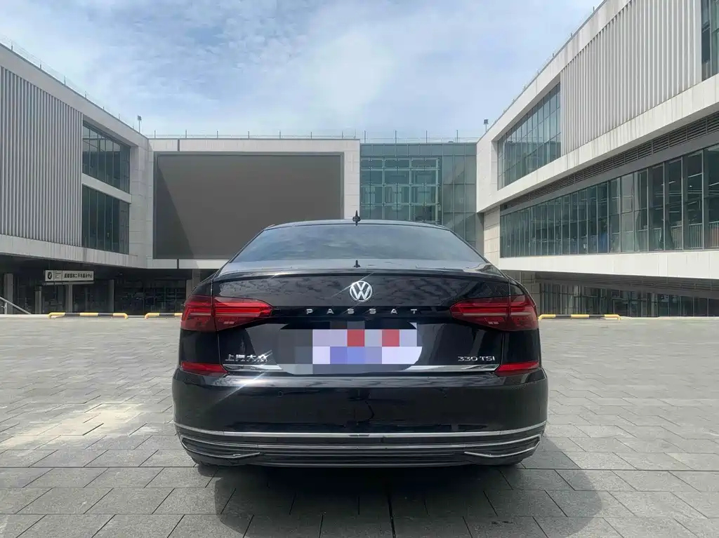 VOLKSWAGEN PASSAT 2020