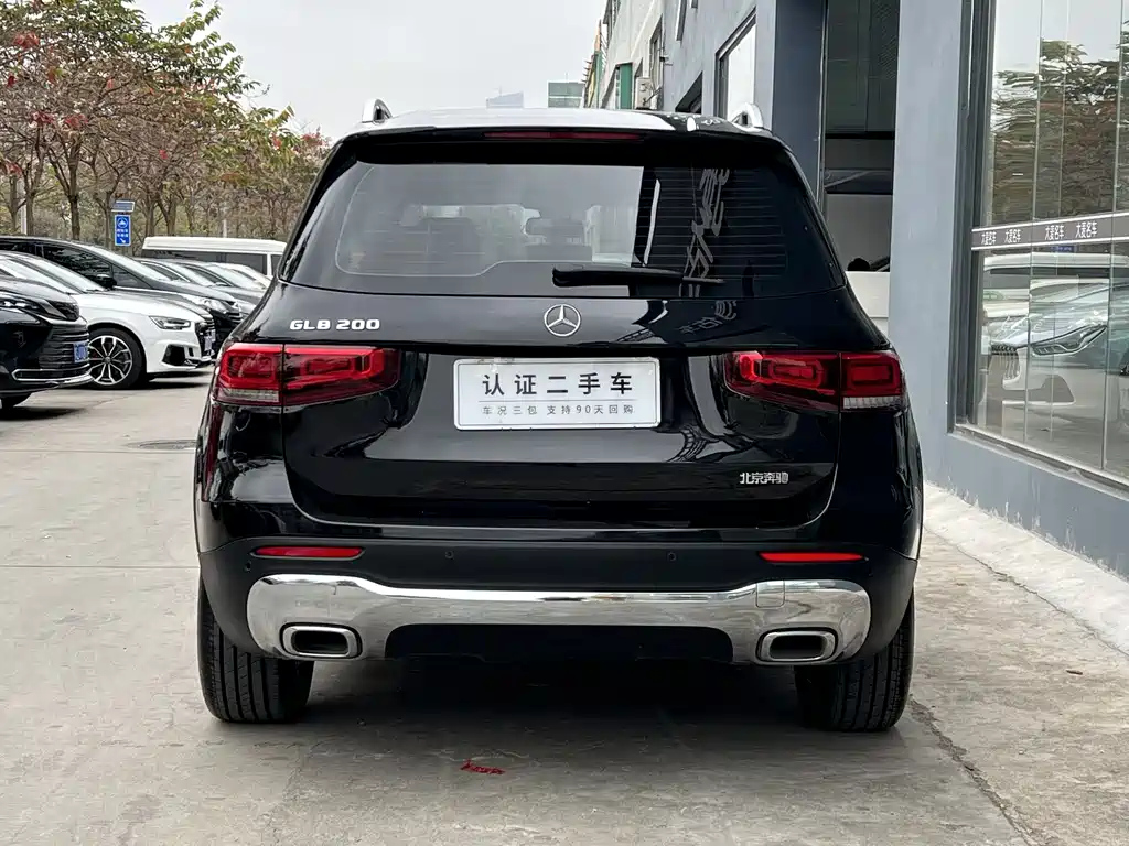 MERCEDES BENZ GLB 2022