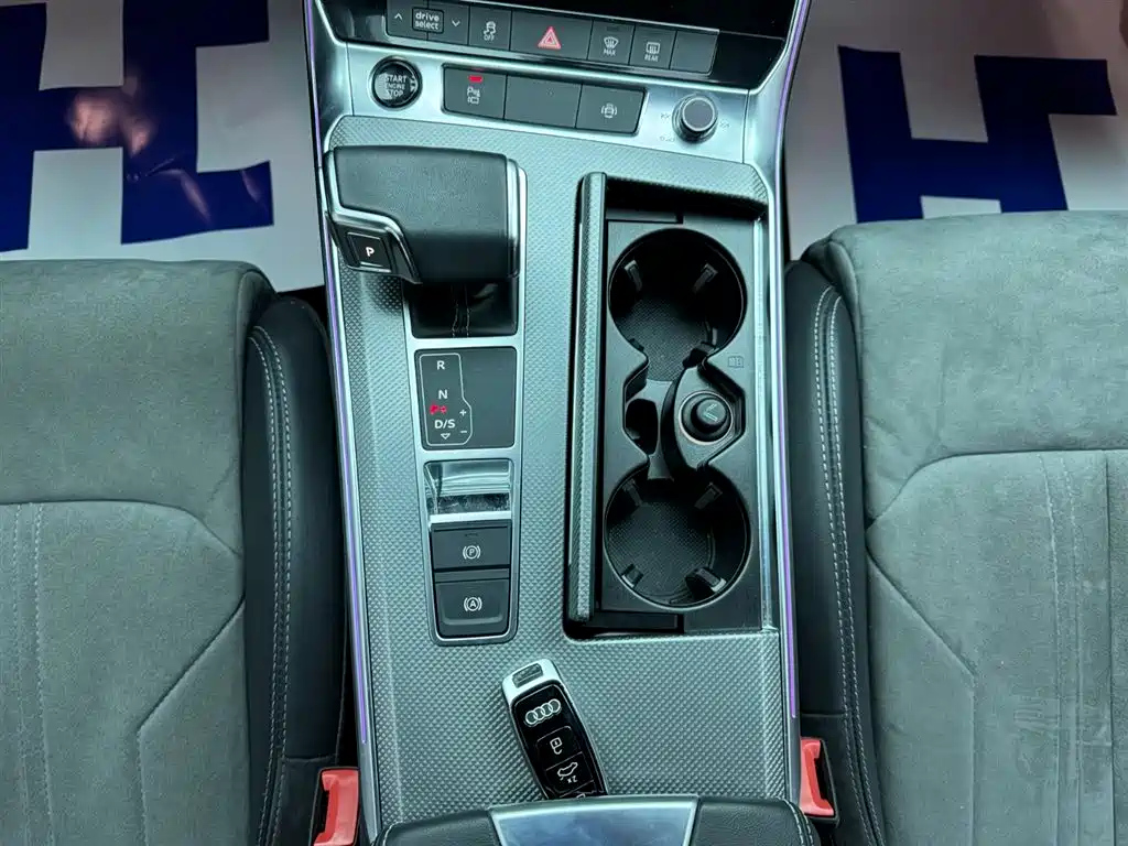 AUDI A6L 2022