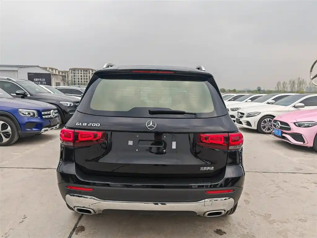 MERCEDES BENZ GLB 2022