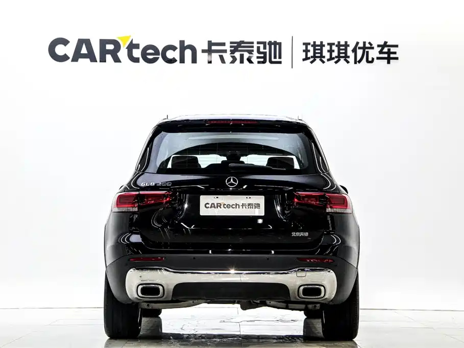MERCEDES BENZ GLB 2023