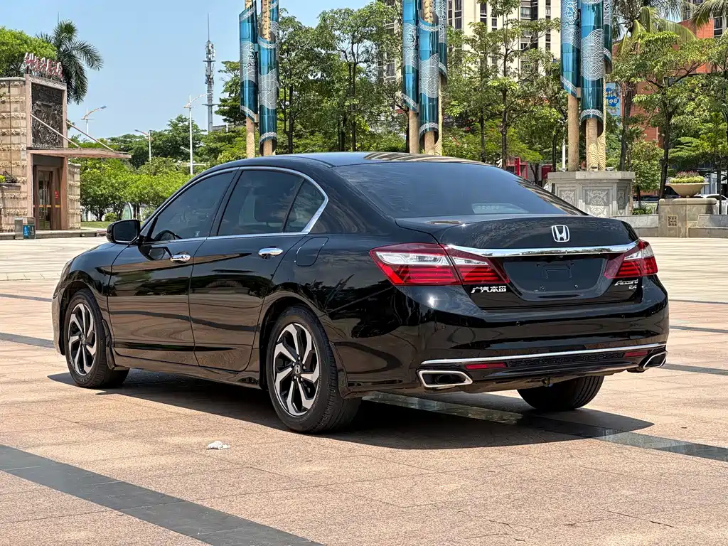 HONDA ACCORD 2017