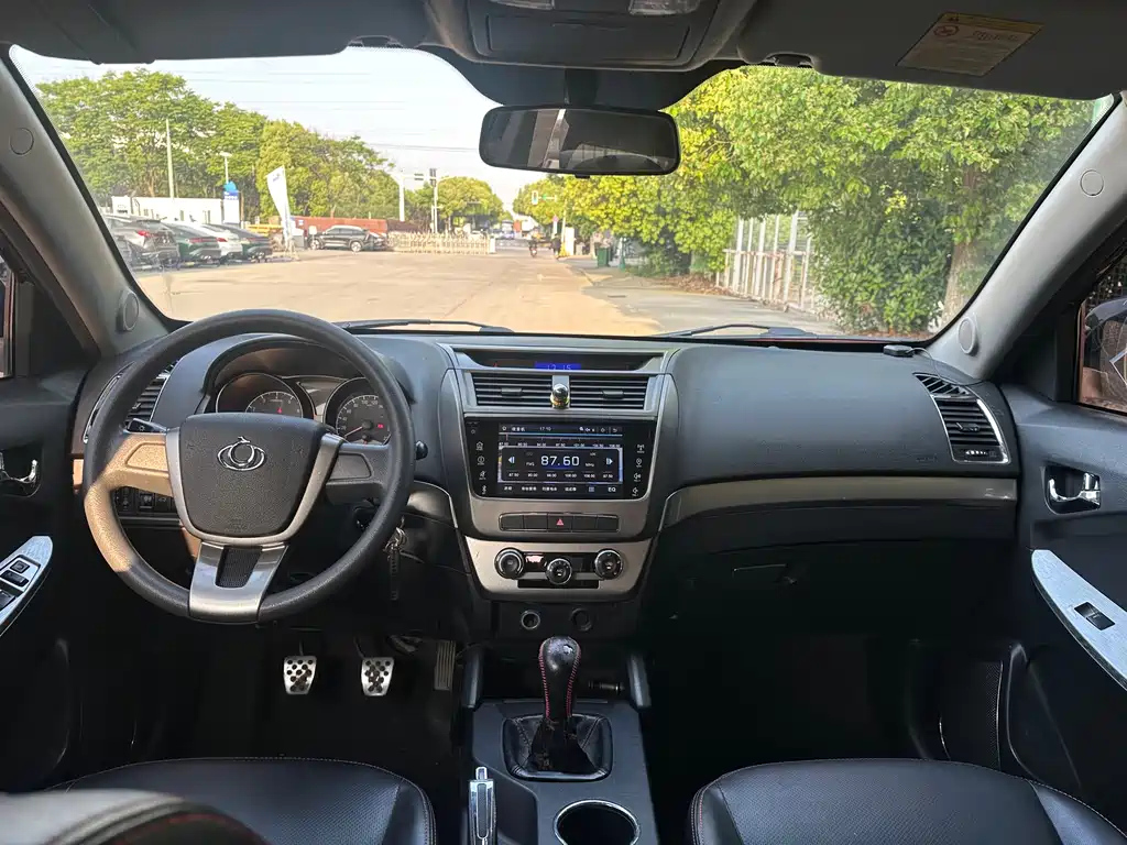 GEELY AUTO GEELY GX7 2015
