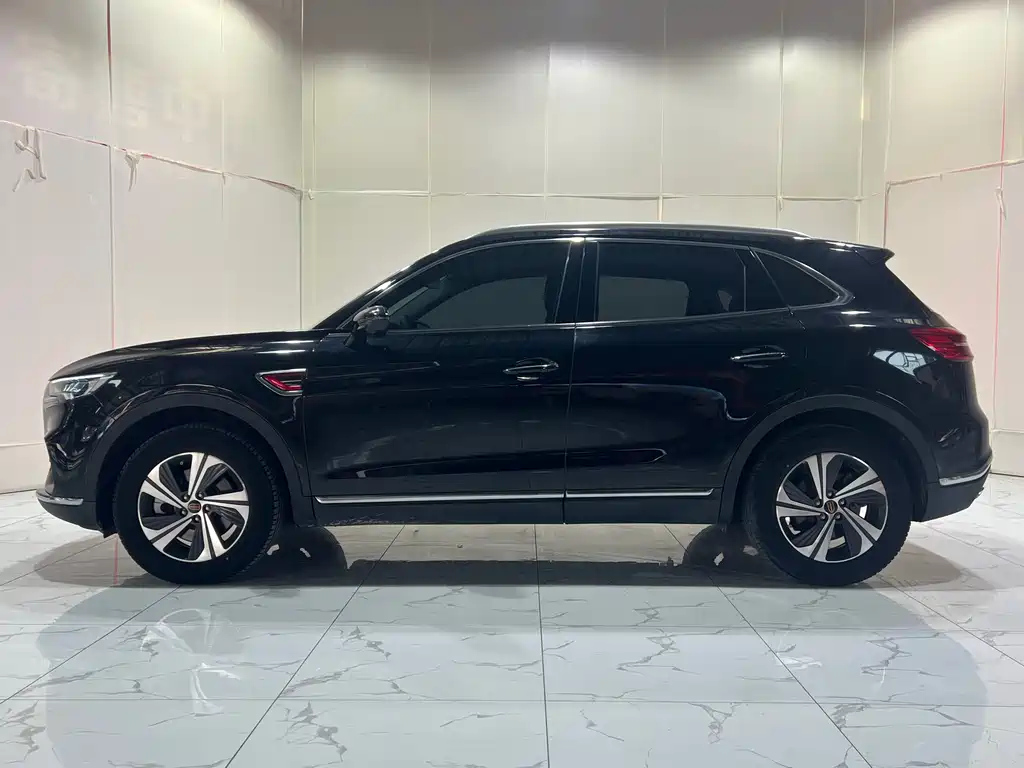 HONGQI HS5 2020