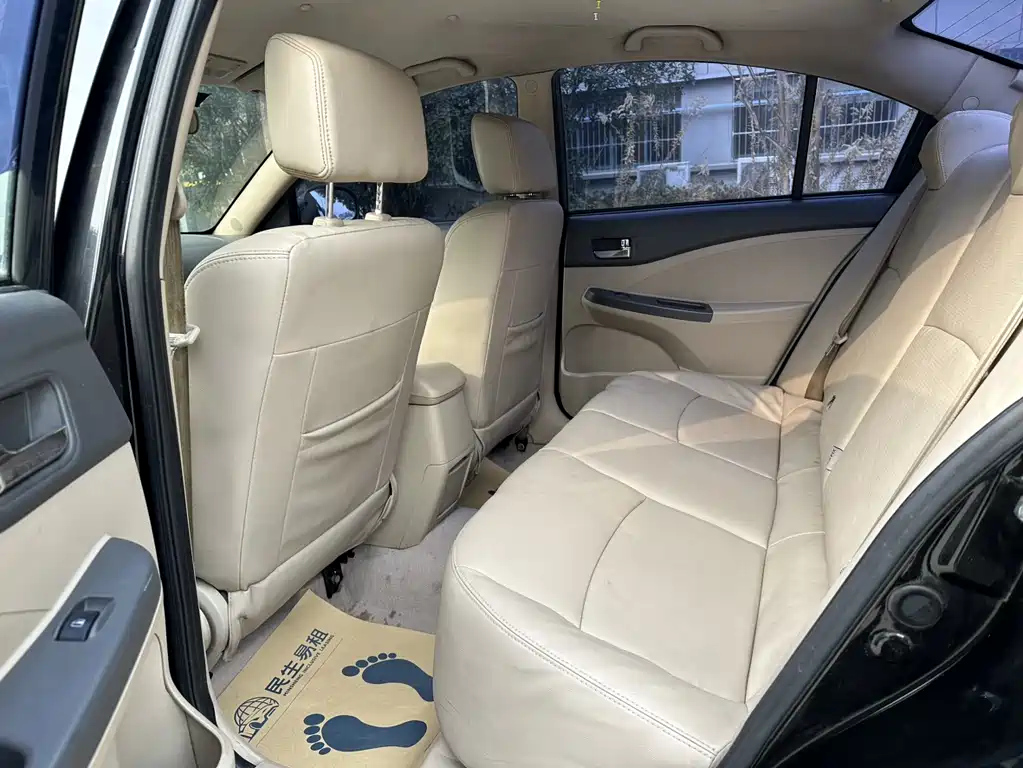 CHERY E5 2014