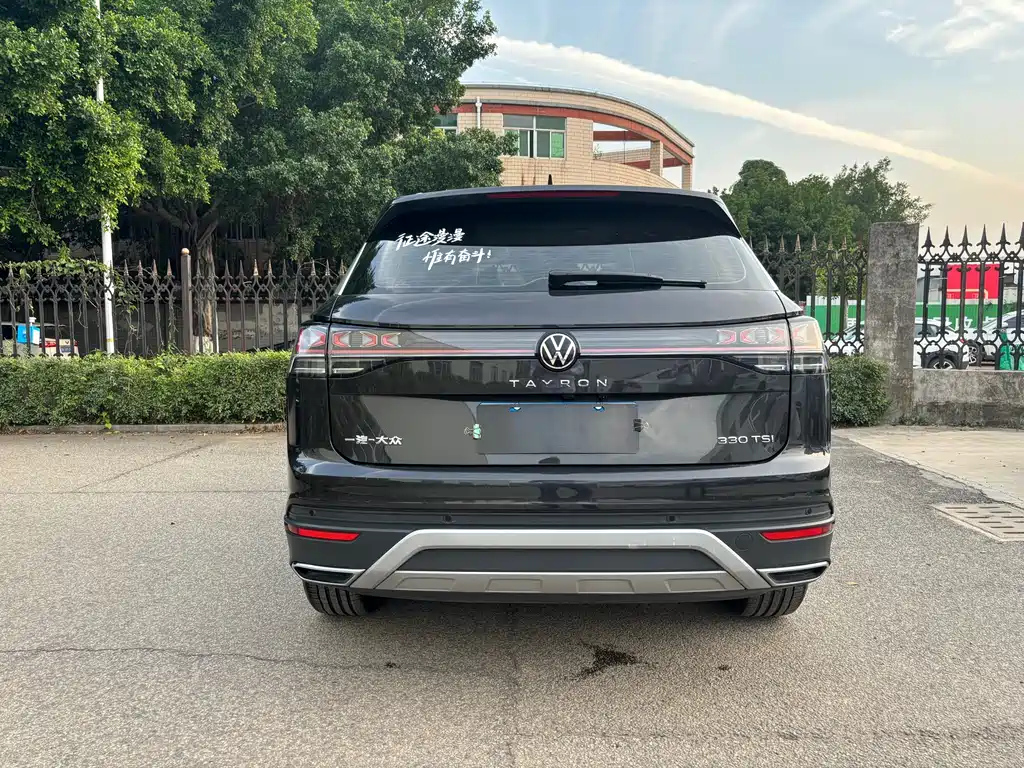 VOLKSWAGEN TAYRON 2022
