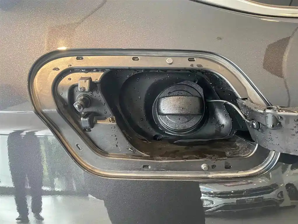 VOLKSWAGEN SAGITAR 2021
