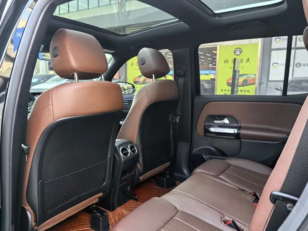 MERCEDES BENZ GLB 2022