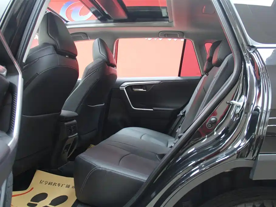 TOYOTA WILDLANDER 2024