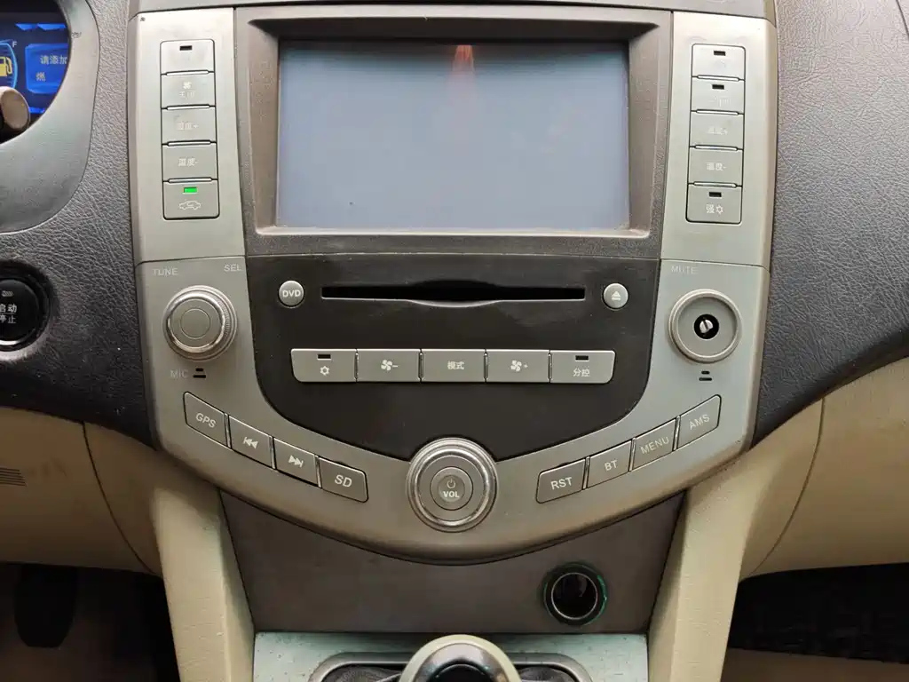 BYD S6 2013