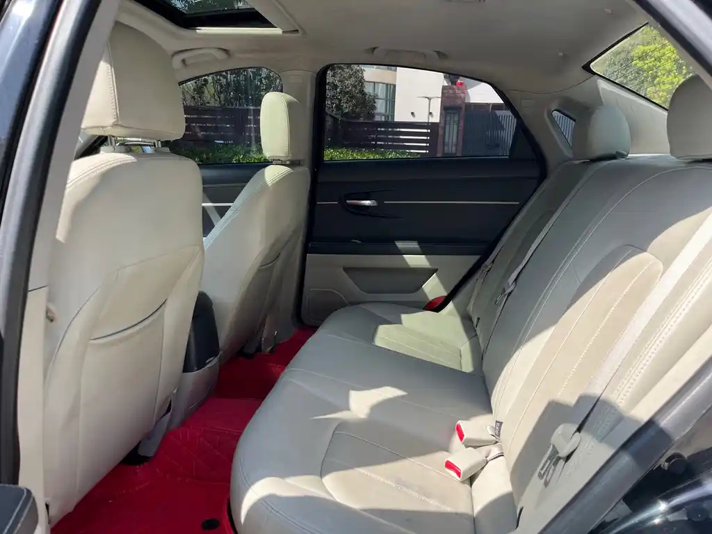 BAIC SENOVA D50 2015