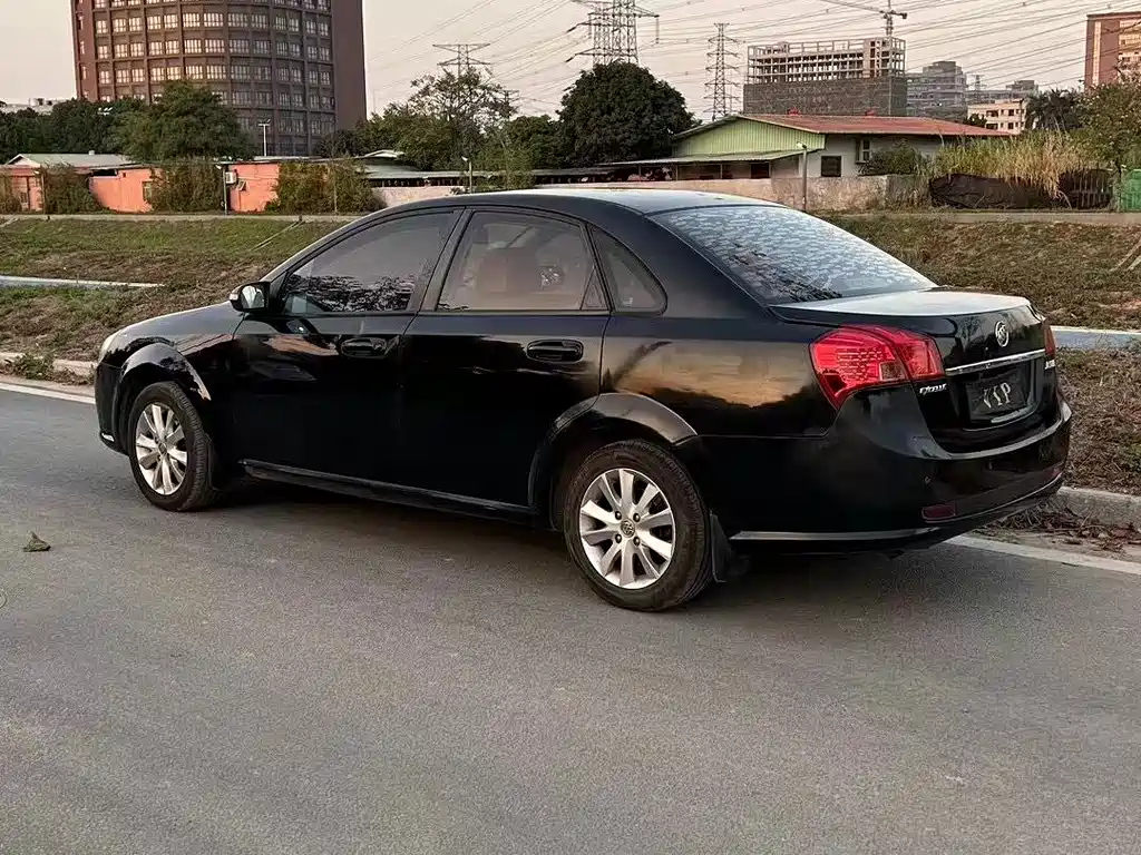 BUICK EXCELLE 2012