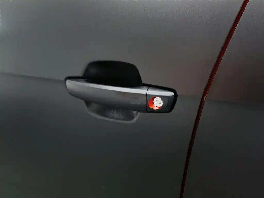 AUDI Q2L 2020