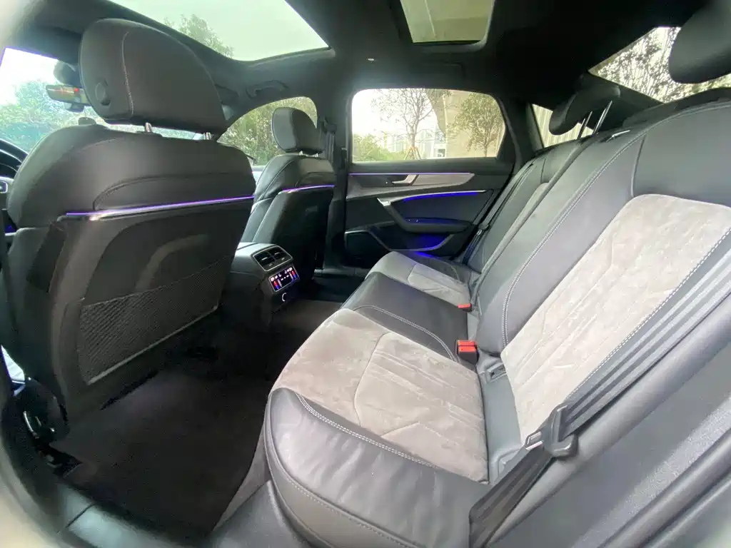 AUDI A6L 2022