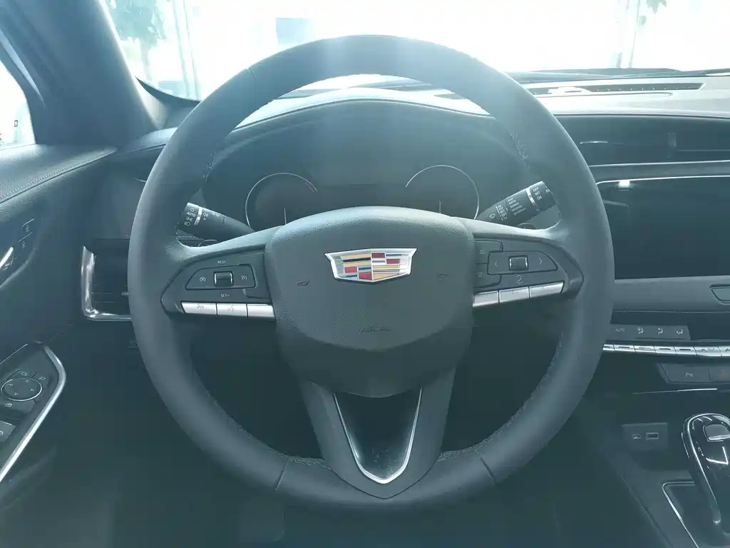 CADILLAC XT4 2020