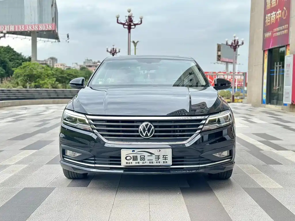 VOLKSWAGEN LAVIDA 2022