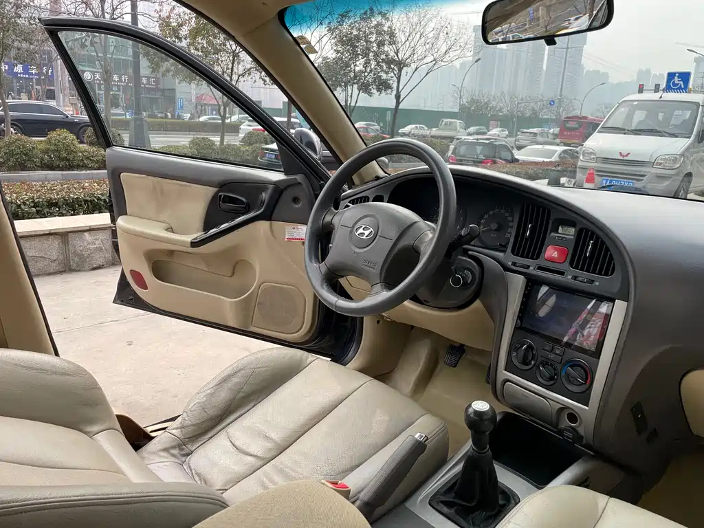 HYUNDAI ELANTRA 2009