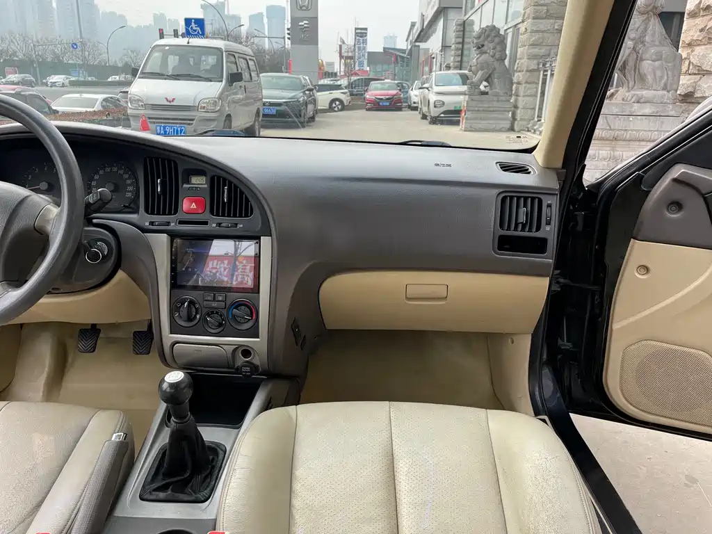 HYUNDAI ELANTRA 2009